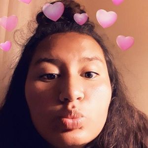 Meet your Posher, Jackelin